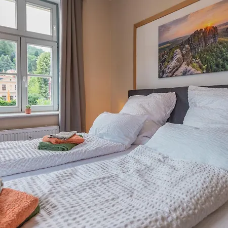 Mit Parkplatz Im Herzen Von Apartment